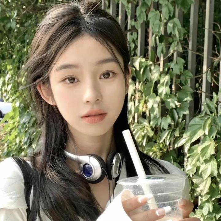 残缺的蛇伕